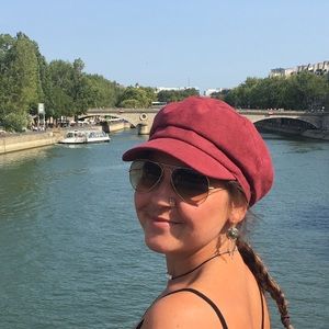 Meet your Posher, Grace